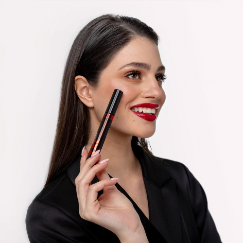 Mascara_LUXVISAGE_XXL_SUPER_VOLUME_FALSE_LASHES_EFFECT_black